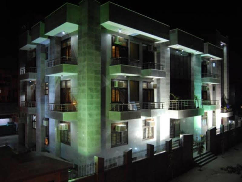 The Urmi Hotel Haridwār Buitenkant foto